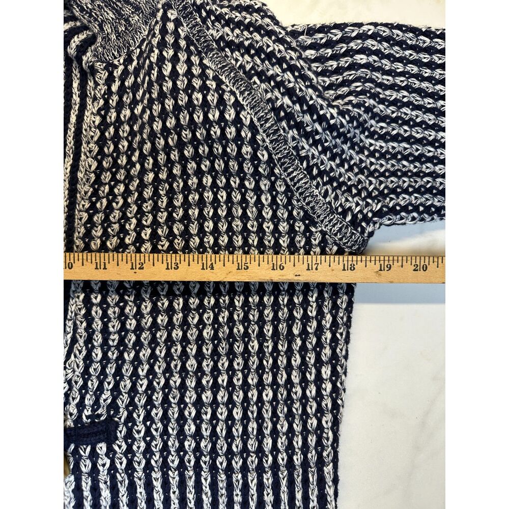 Gap heavyweight cotton knit navy & white sweater toggle cardigan, Cozy Winter - Picture 8 of 11